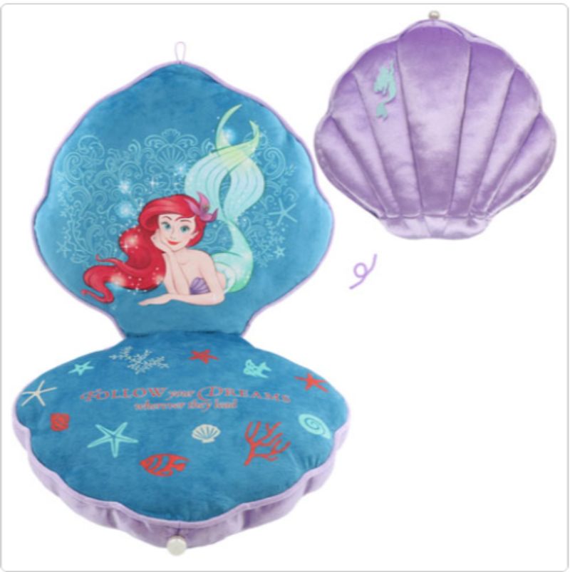 クッションの中