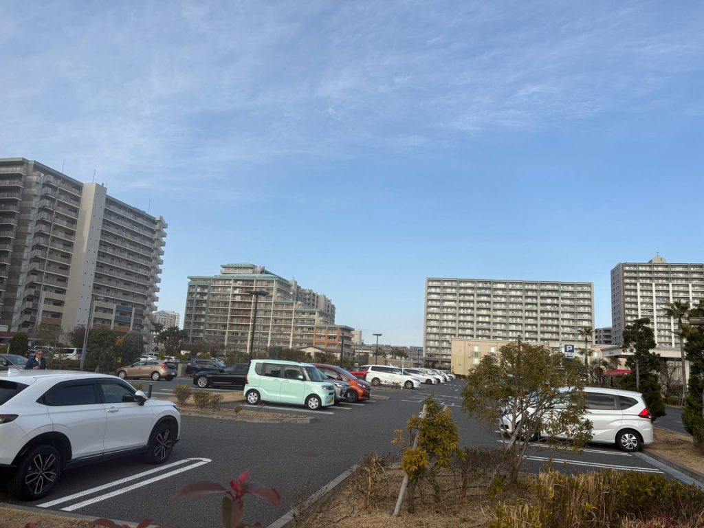 ラジェントホテル駐車場