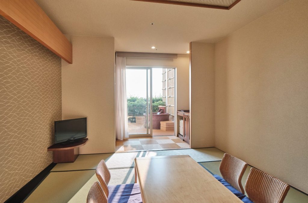 ホテルユーラシア和室露店